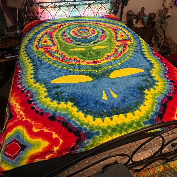 UV Reactive Stealception Blanket GOING OUT OF BUSINESS SALE