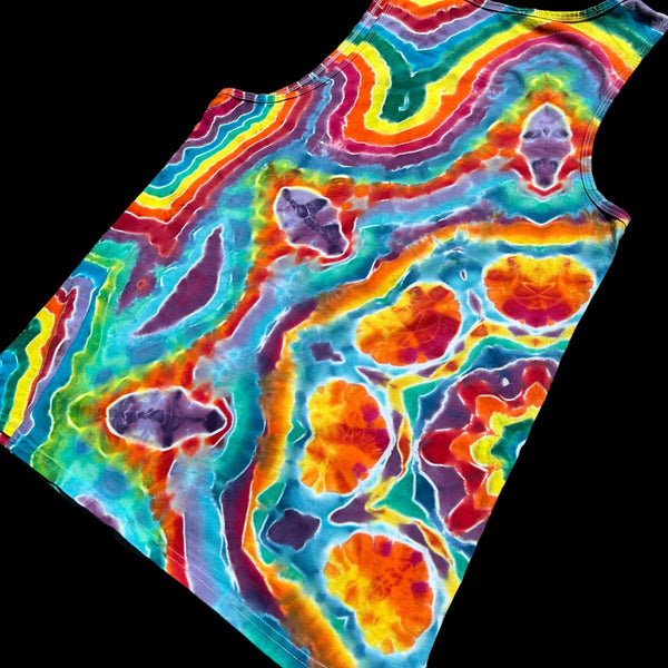 Large Men's Sideways Heartdala Tank